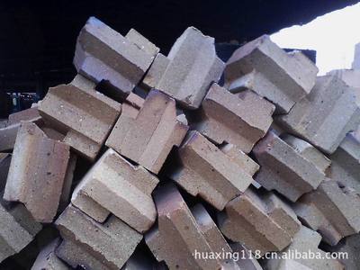 玉林耐火磚（一等品）價格及生產(chǎn)廠家——北流市華興耐火材料廠